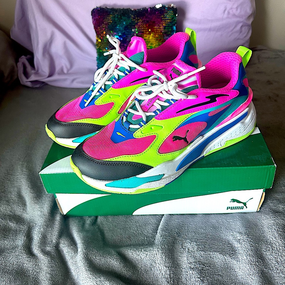 Only Been Warren Three Times - image 1